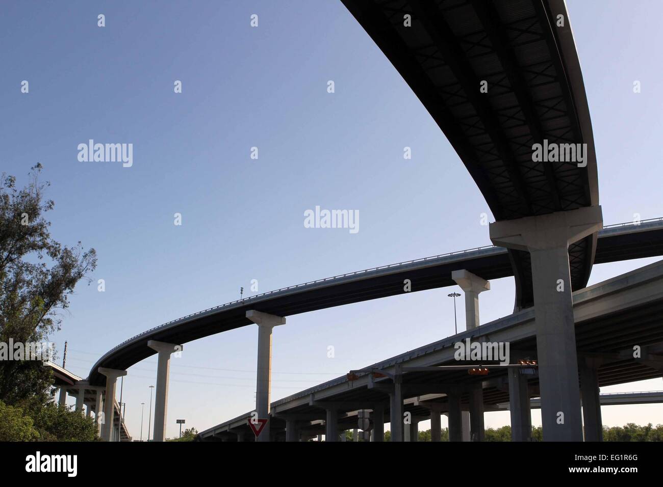 ROADS AND OVERPASSES IN THE CITY OF HOUSTON, TEXAS, USA Stock Photo - Alamy