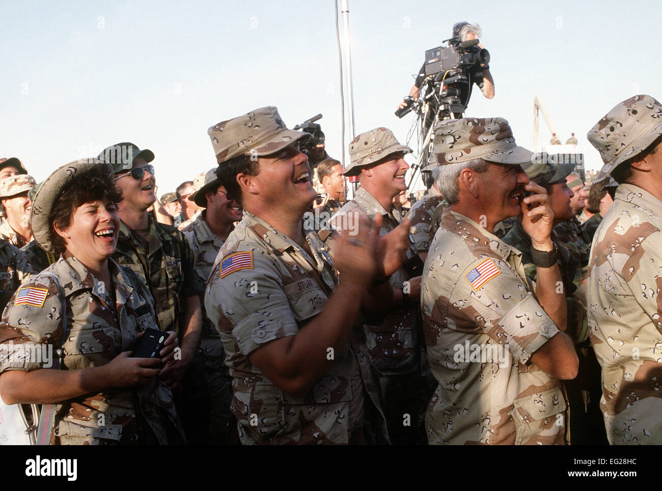 U S Troops Participating In Operation Desert Shield Laugh And Applaud During The Bob Hope 