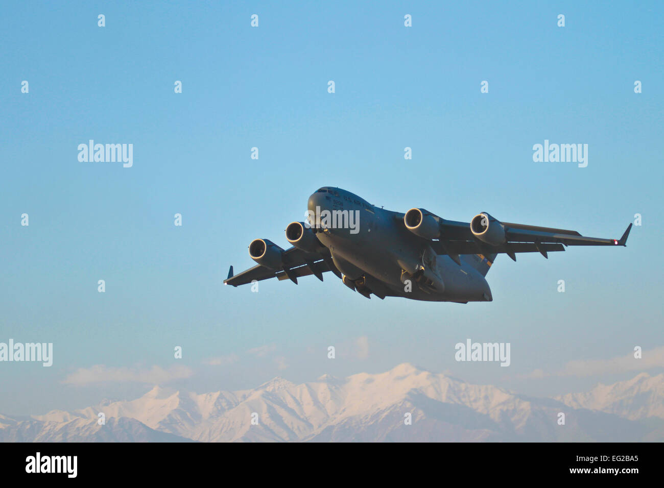 437th aw hi-res stock photography and images - Alamy