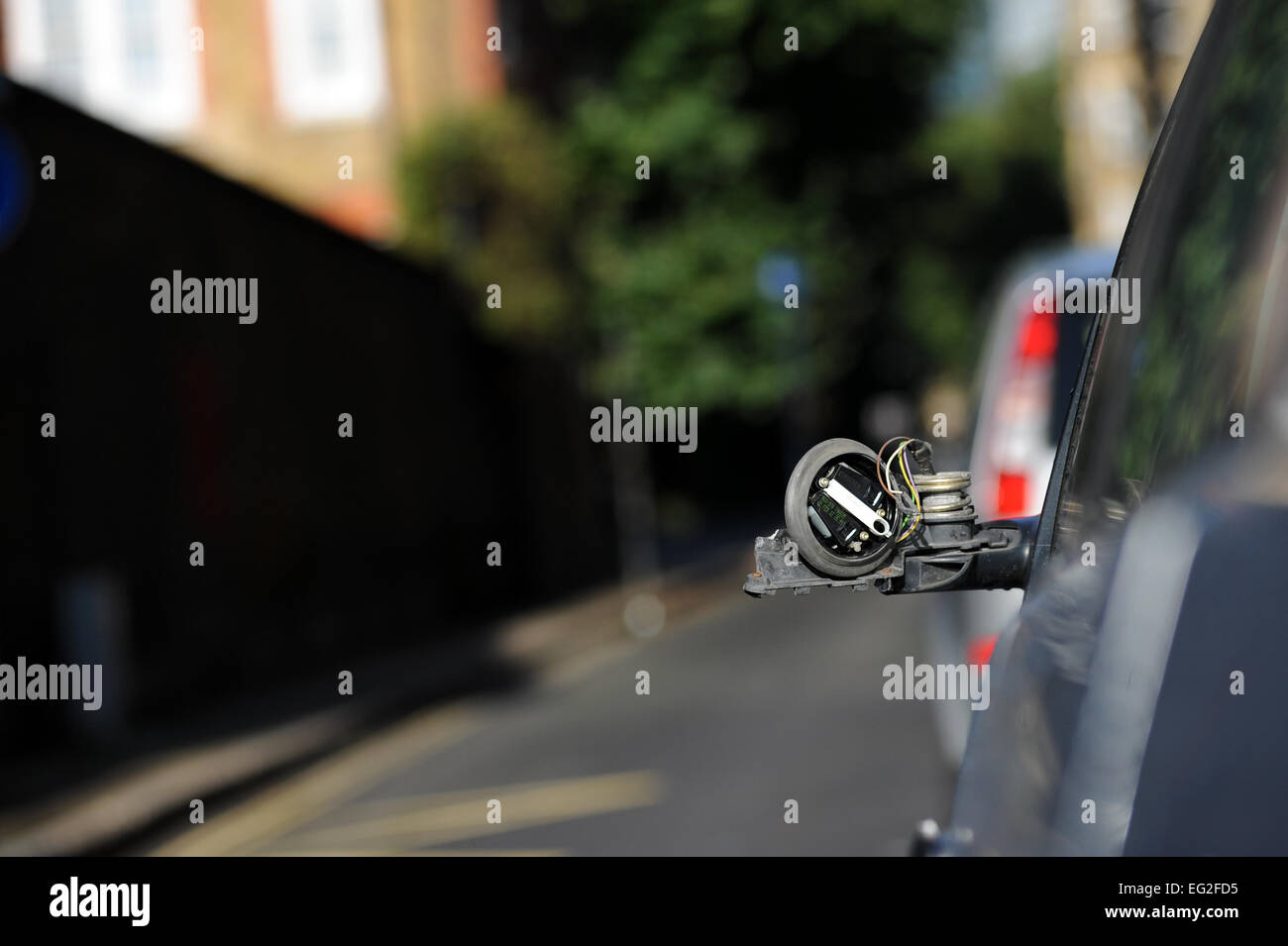 broken wing mirror on car door Stock Photo Alamy