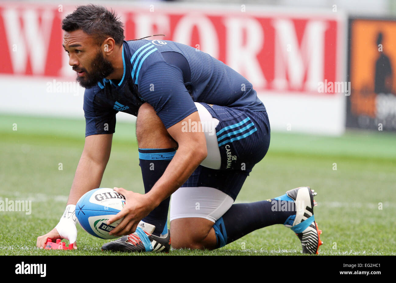 ITALY, Rome : Italy's player fly-half Kelly Haimona before the Six Nations  International Rugby Union Stock Photo - Alamy
