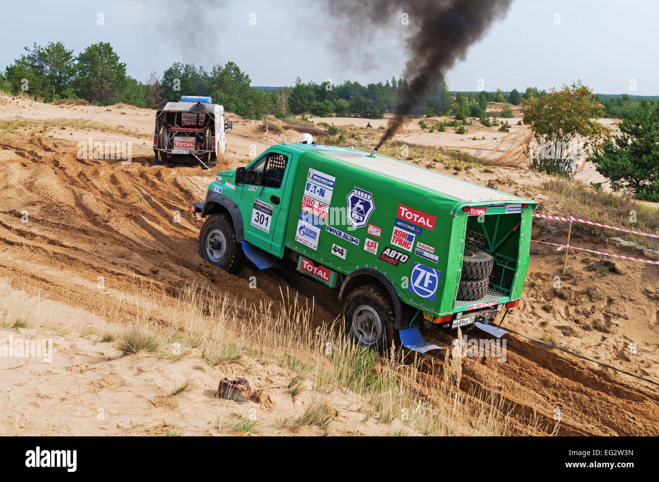 Baha Races Races on a rally-raid on sandy dunes. Rally-raid Baha
