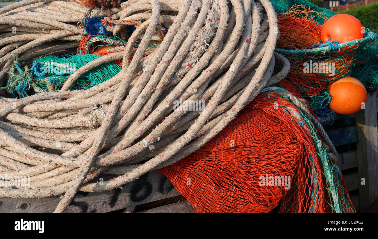Ropes and nets hi-res stock photography and images - Alamy