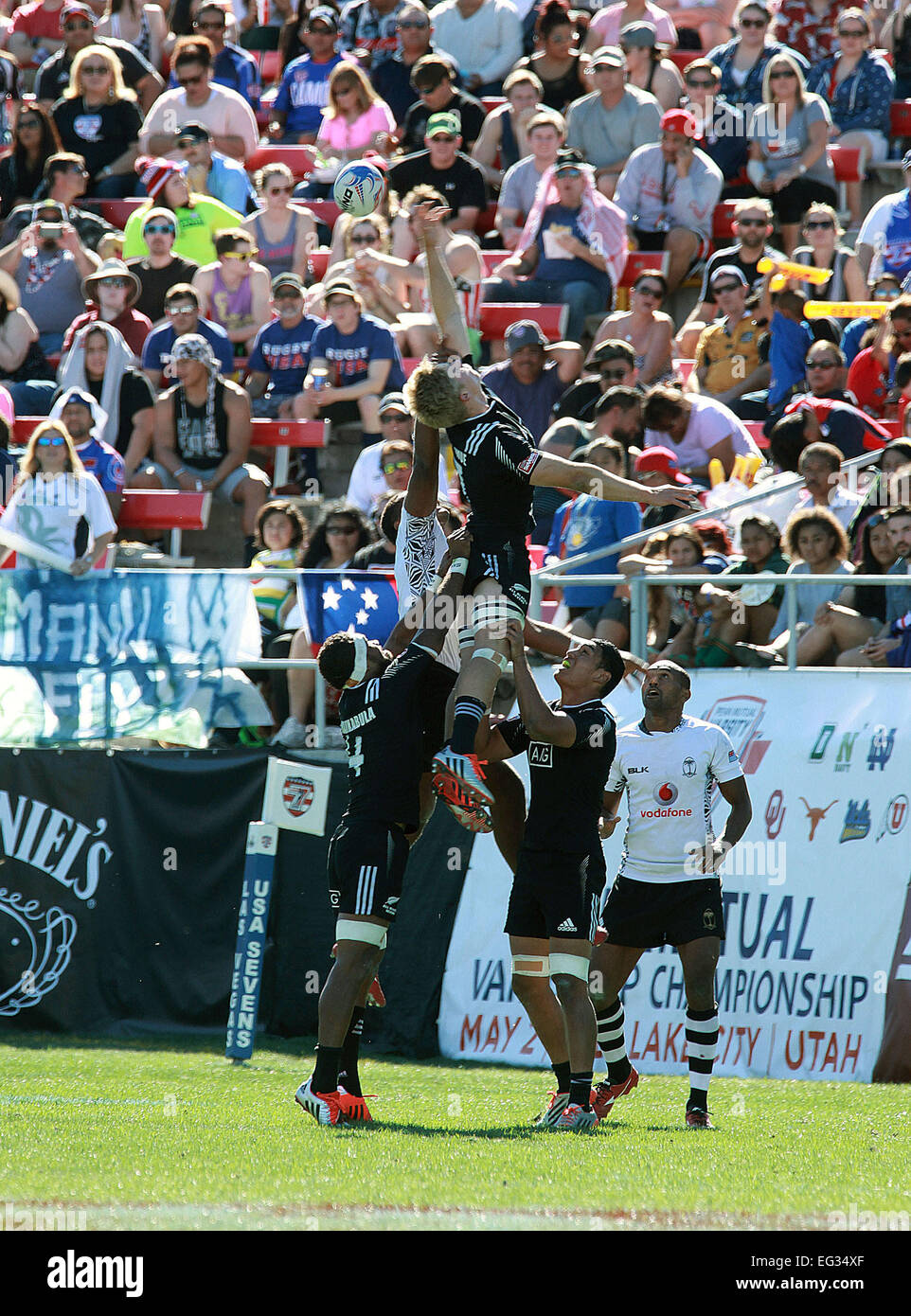 Las Vegas, Nevada, USA. 14th Feb, 2015. New Zealand Scott Curry reaches for the ball during USA Sevens Rugby tournament at Sam Boyd Stadium on February 14, 2015 in Las Vegas, Nevada Credit:  Marcel Thomas/ZUMA Wire/Alamy Live News Stock Photo