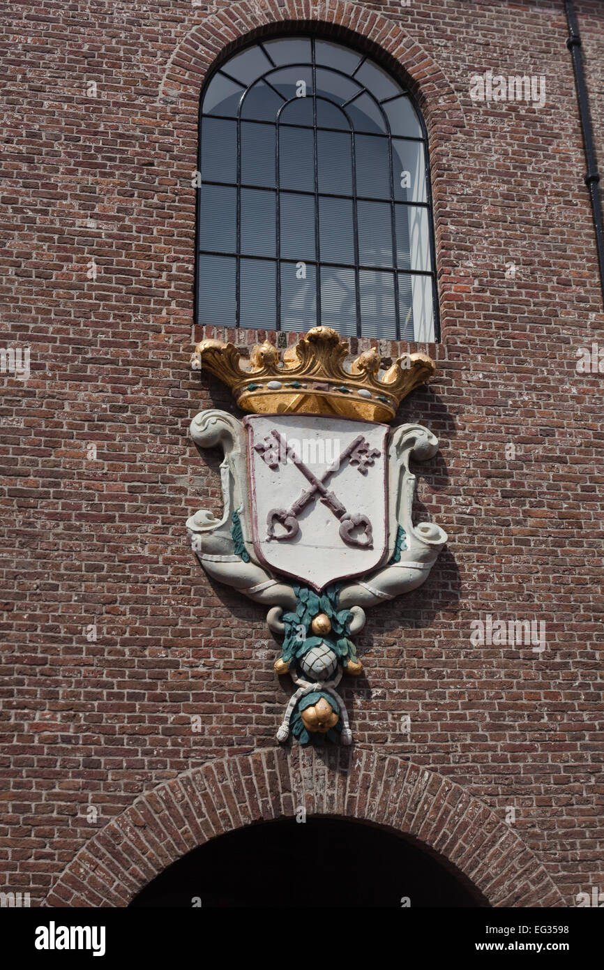 Leiden. Dutch Province of South Holland, The Netherlands. Central area of city. Coat of Arms, includes two crossed red keys. Stock Photo