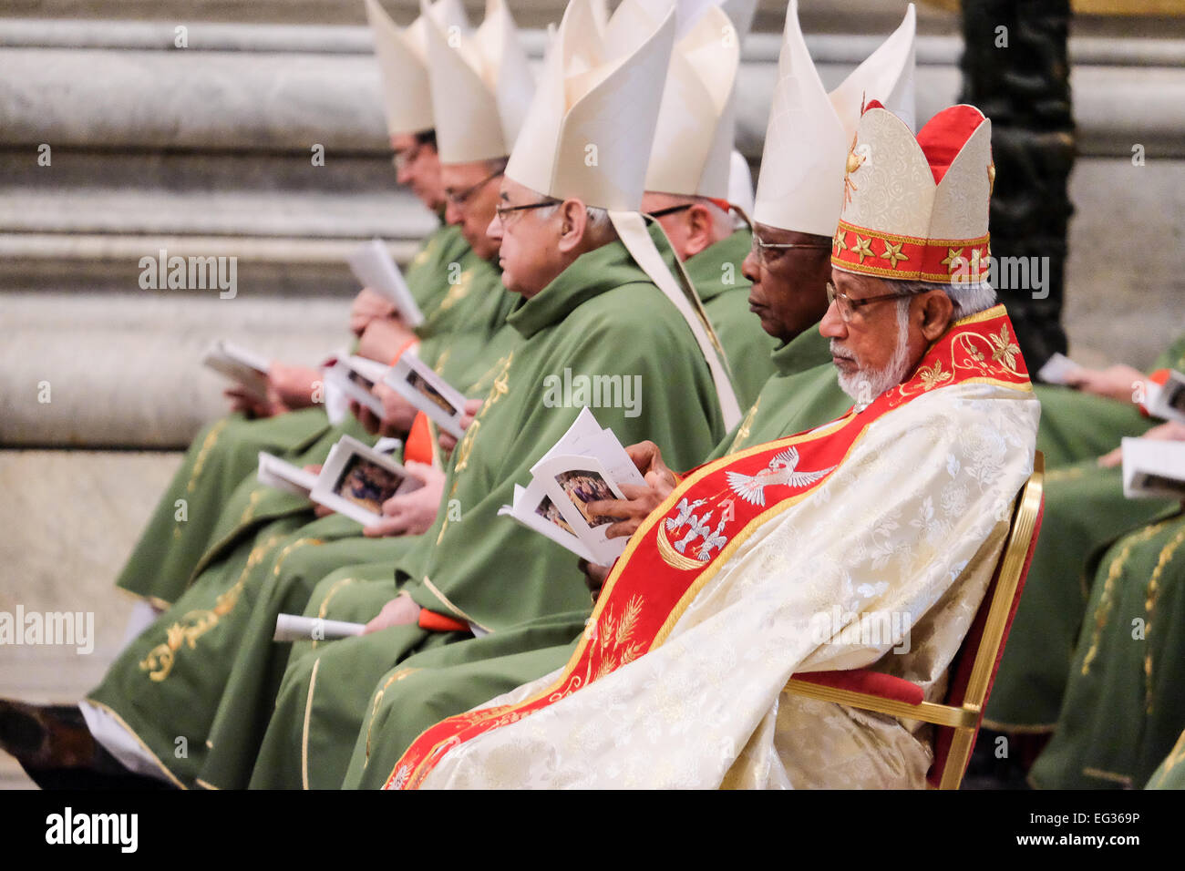 New pope francis cardinals hi-res stock photography and images - Alamy