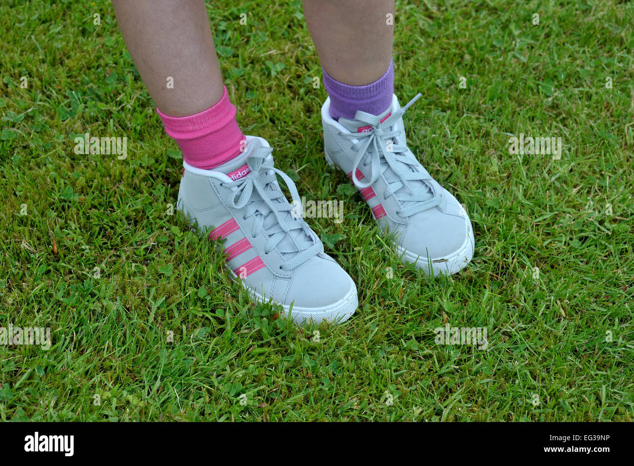 Odd socks hi-res stock photography and images - Alamy