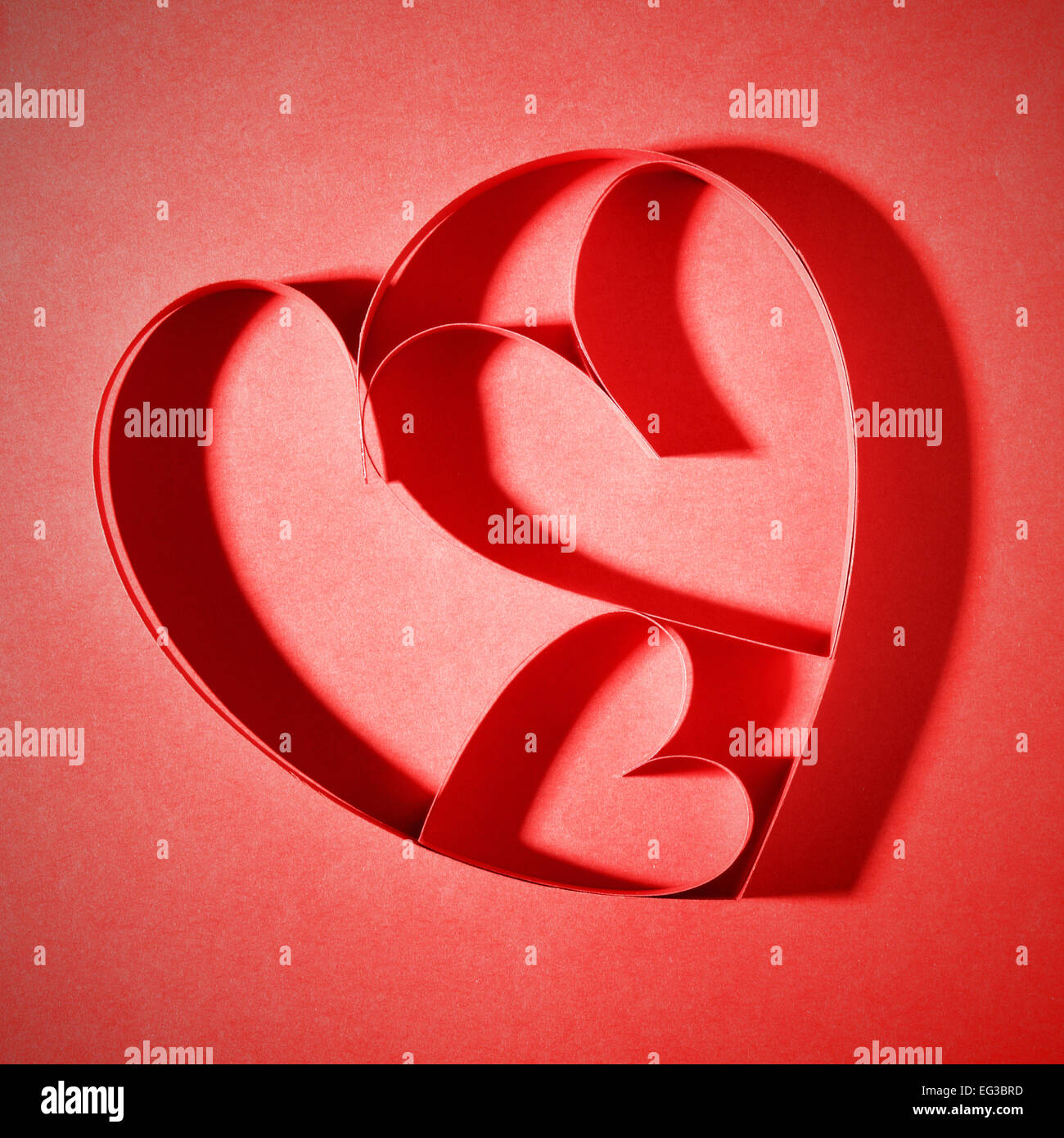 Border frame from red origami paper hearts on gray background. Valentine's  Day absctract. Symbol of love. Copy space, flat lay Stock Photo - Alamy