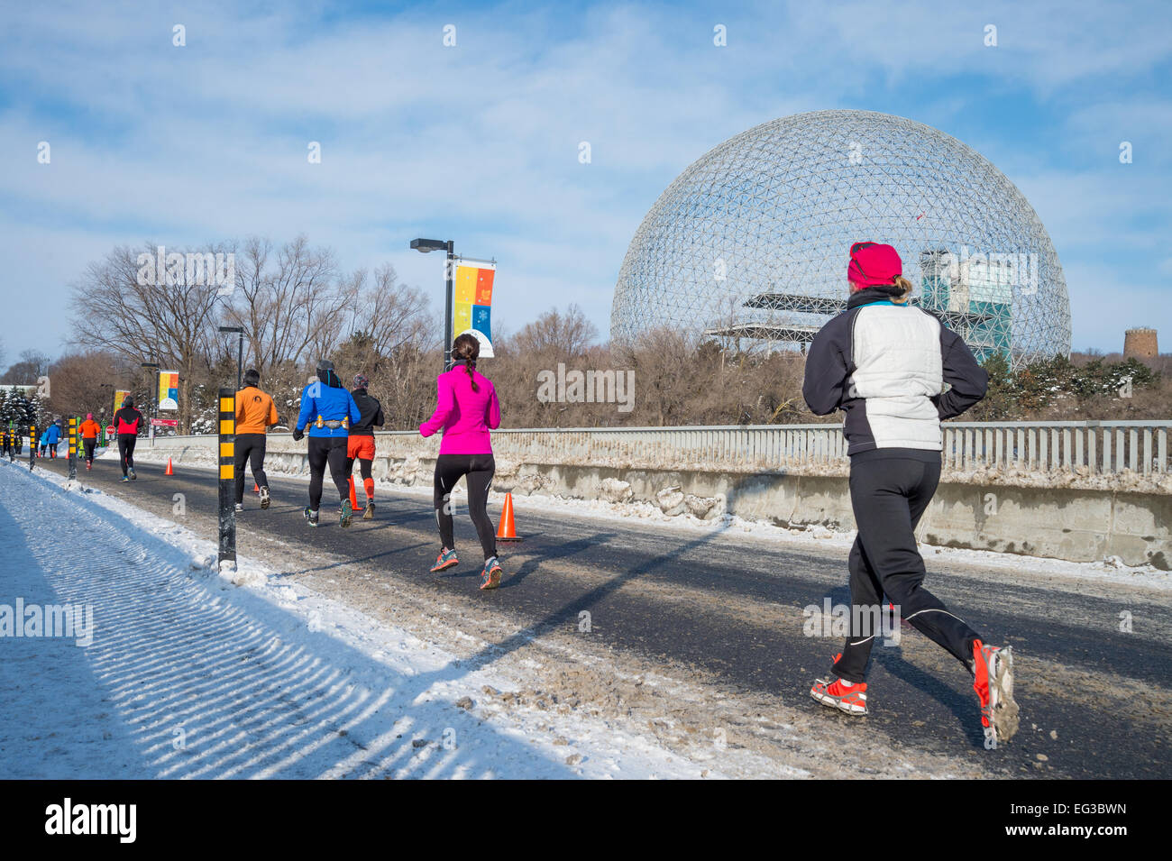 MONTREAL, CANADA, FEBRUARY 15: Unidentified runners during Hypothermic Half Marathon on February 15, 2015 in Montreal, Canada. Stock Photo