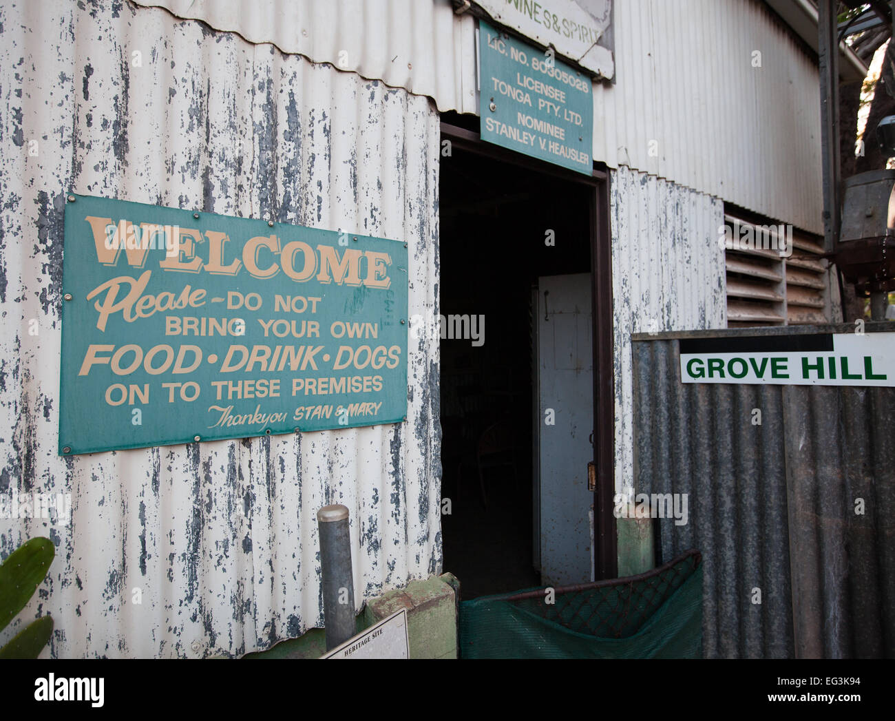 Grove Hill Hotel, DouglasDaly, NT, Australia Stock Photo Alamy