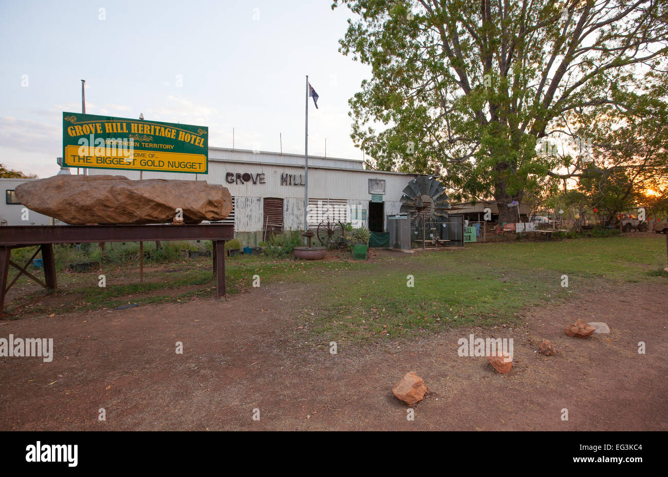 Grove Hill Hotel, DouglasDaly, NT, Australia Stock Photo Alamy