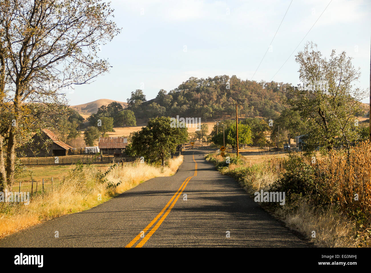 A road in the remote town of Ono, Shasta County, California, United States Stock Photo