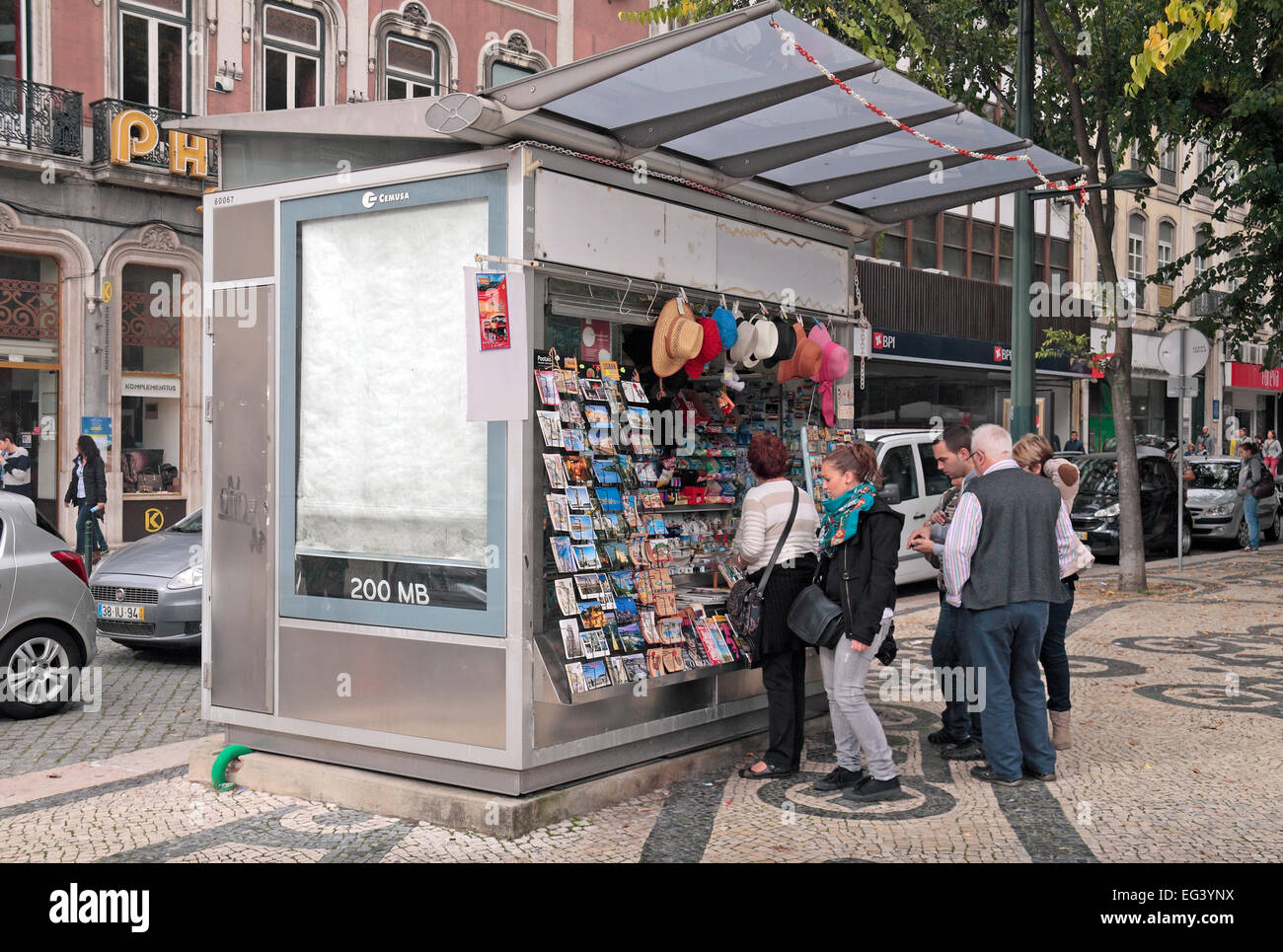 Tourist gift and newspaper stand in the Parque dos Restauradores area of Lisbon, Portugal. Stock Photo