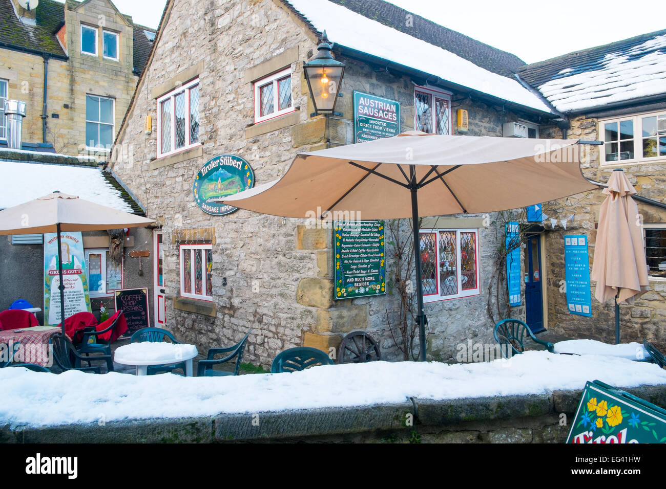 Bakewell derbyshire snow hires stock photography and images Alamy