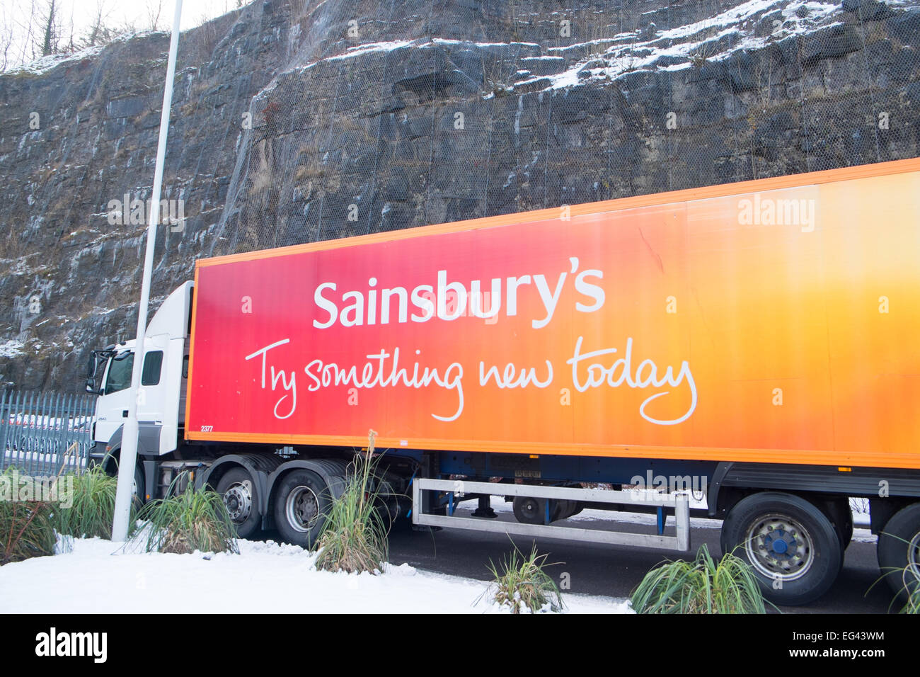 sainsburys food delivery at its Matlock store,Derbyshire,England Stock