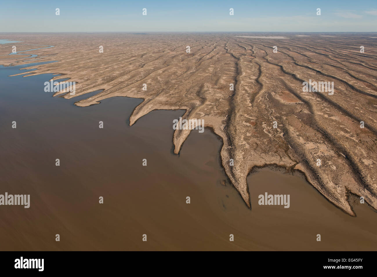 Aerial Simpson Desert Regional Reserve where lakes amongst the sand ...