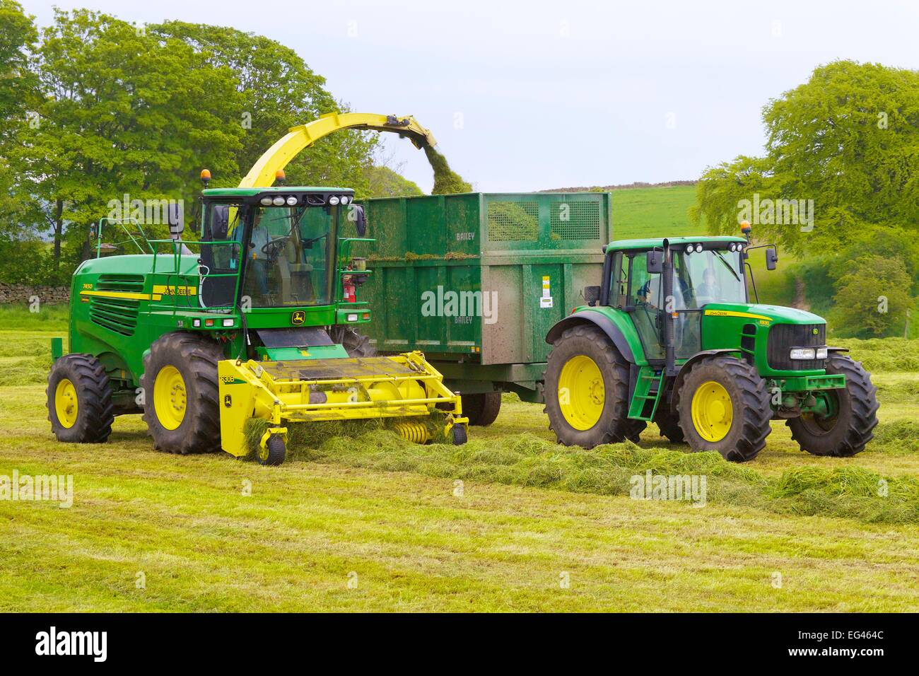 John Deere with Silage Trailer