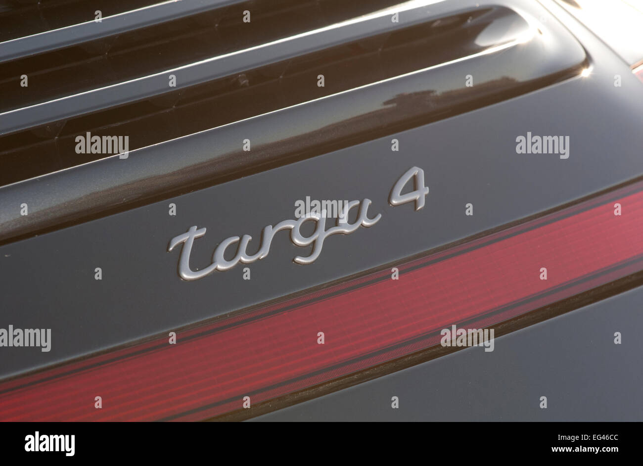 Porsche 911 engine hi-res stock photography and images - Alamy