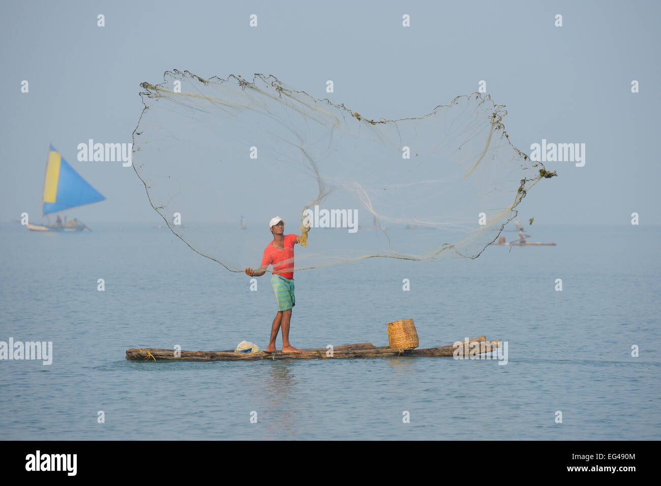 Indian fishing platforms hi-res stock photography and images - Alamy