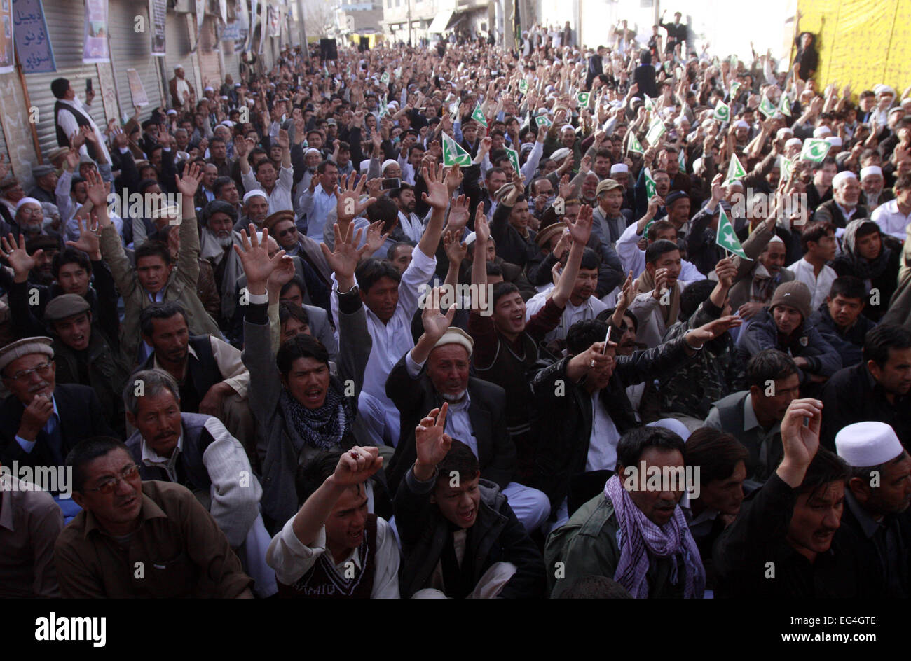 Quetta. 16th Feb, 2015. Pakistani Shiite Muslims shout slogans during a ...