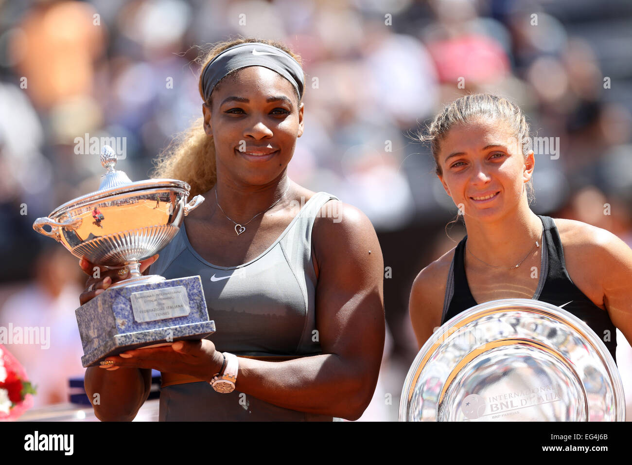 ITALY, Rome : Sara Errani with the winner Serena Williams after the WTA  Rome's Tennis Masters final at the Internazionali BNL Stock Photo - Alamy