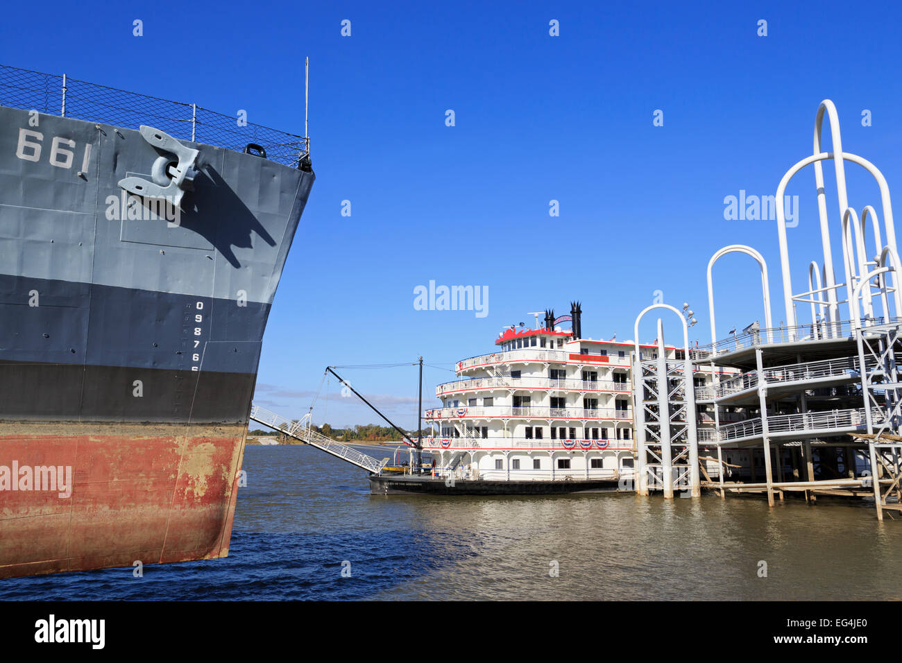 Paddle Steamer, Mississippi River Levee Dock, Baton Rouge, Louisiana, USA Stock Photo