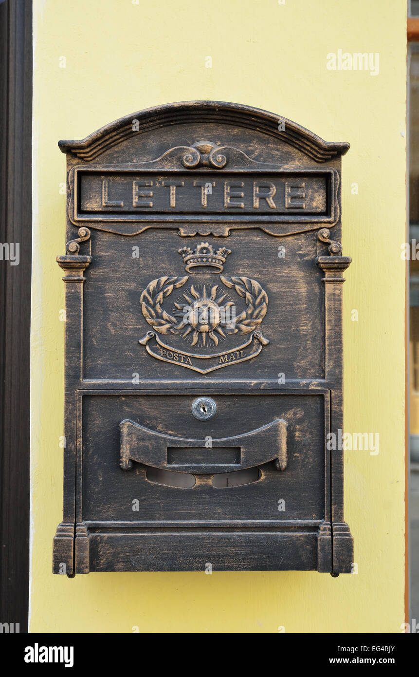 Vintage mailbox in the wall Stock Photo Alamy