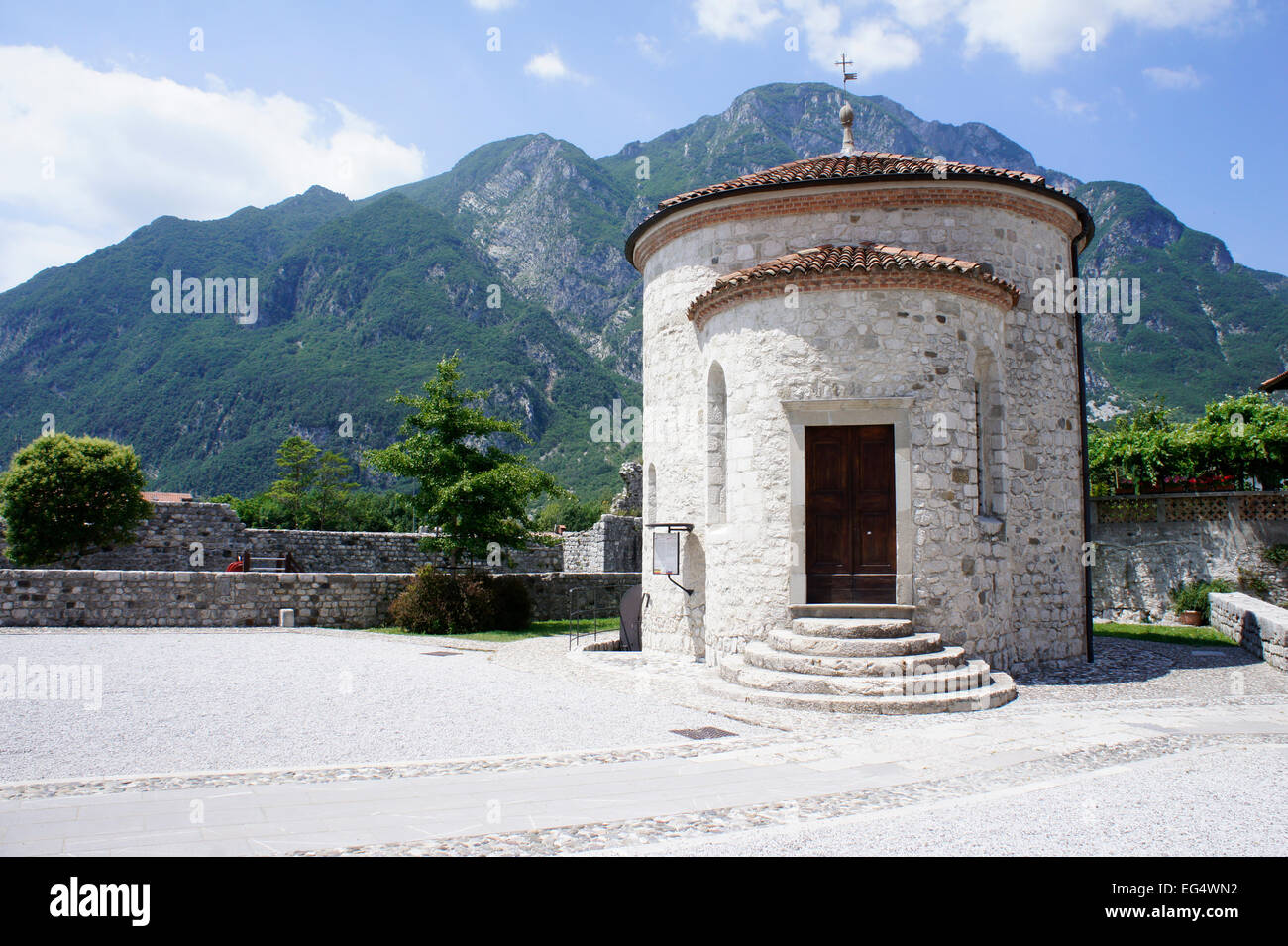 Chapel of Saint Michael in the mountain town of Venzone, Friuli-Venezia Giulia, northern Italy Stock Photo
