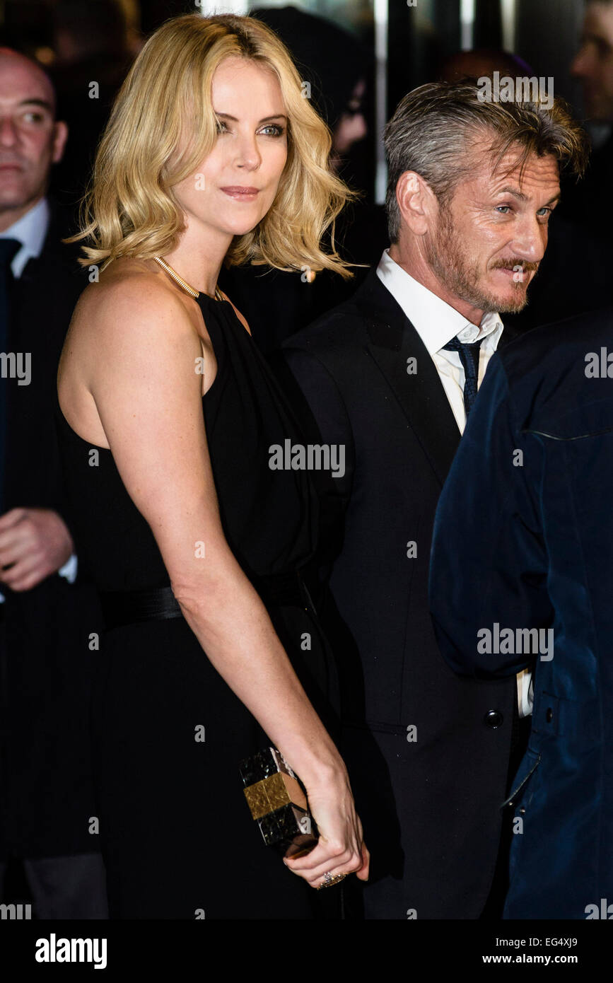 London, UK. 16th Feb, 2015. Sean Penn and Charlize Theron attends the World Premiere of THE GUNMAN on 16/02/2015 at BFI South Bank, London. Sean Penn, Charlize Theron. Picture by Julie Edwards Credit:  Julie Edwards/Alamy Live News Stock Photo