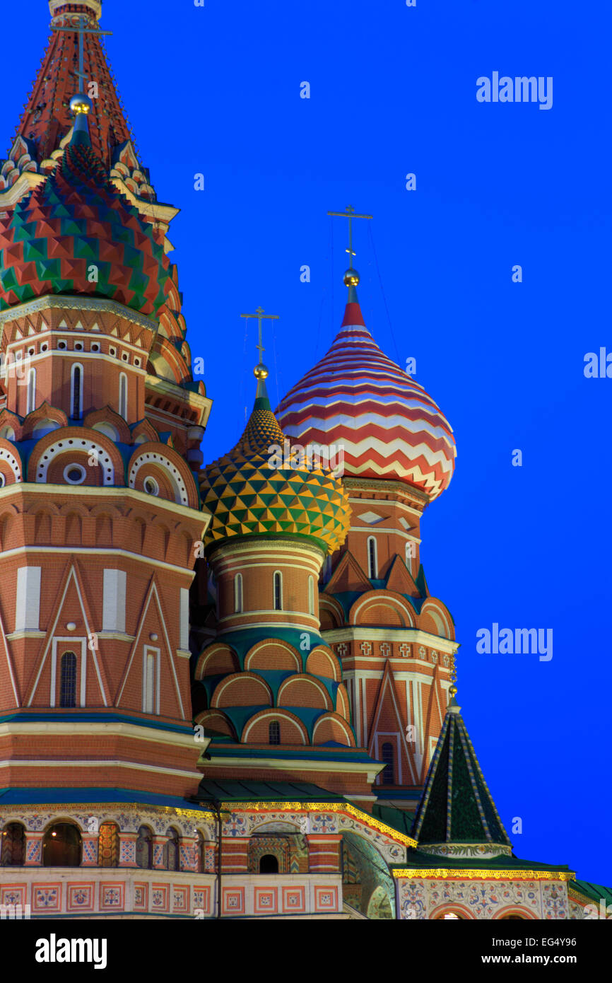 Close up domes st basils cathedral hi-res stock photography and images ...