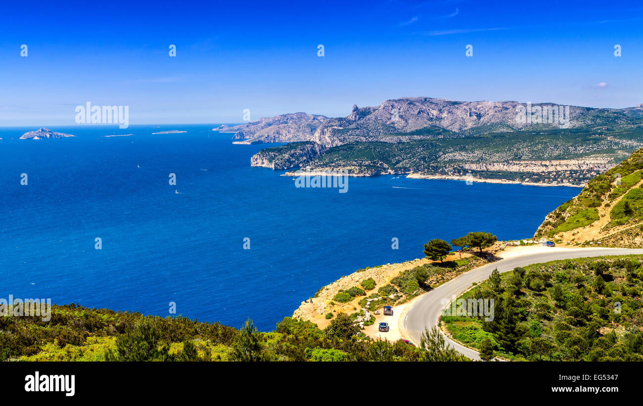 les Calanques de Cassis vue de la route des crêtes Bdr Provence France 13  Stock Photo - Alamy