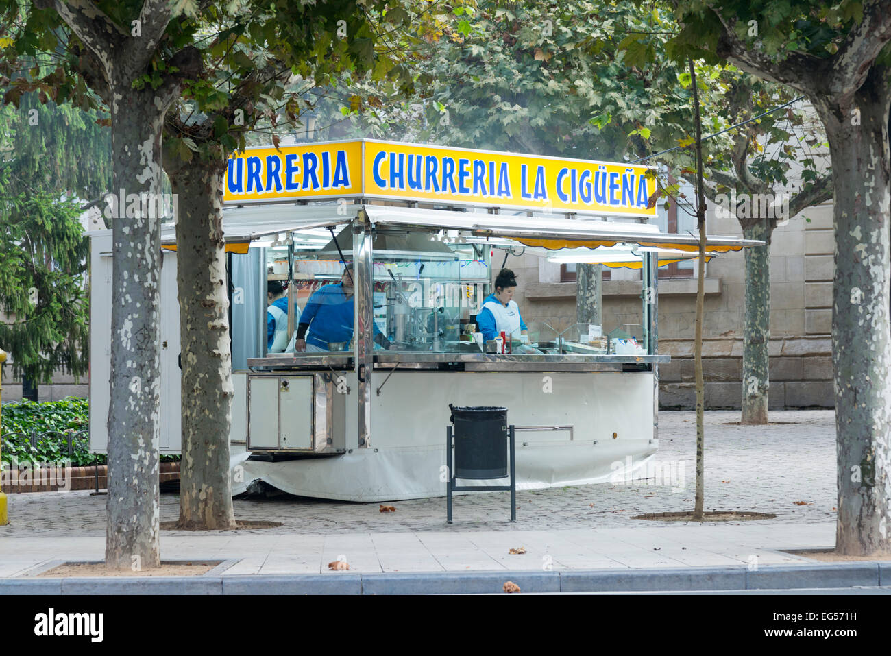 Selling churros hires stock photography and images Alamy