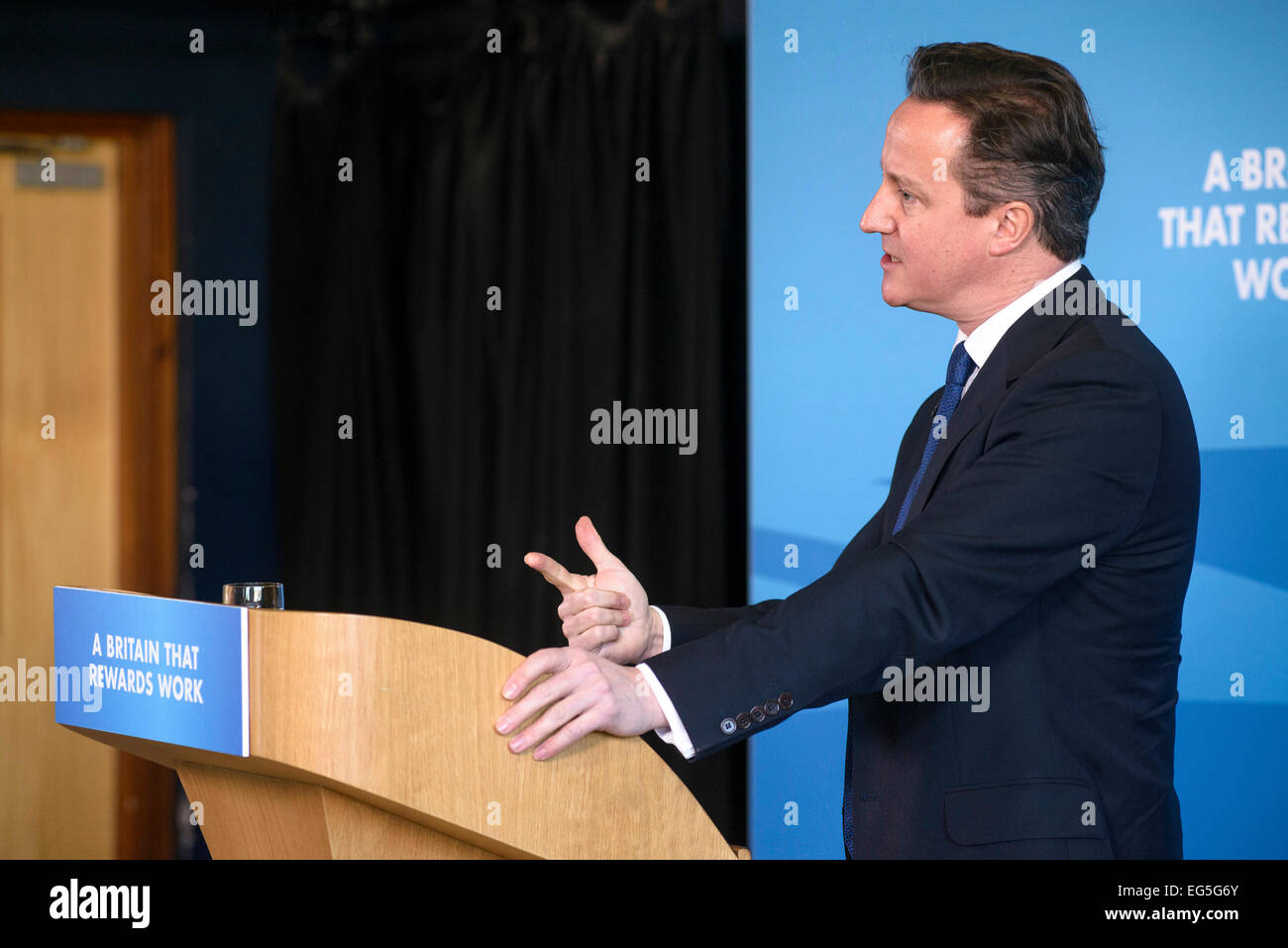 Hove, UK. 17th Feb, 2015. Prime Minister David Cameron makes a speech on 17/02/2015 at Blatchington Mill School, Hove. The PM talked about welfare state and getting people back to work Credit: Julie Edwards/Alamy Live News Stock Photo