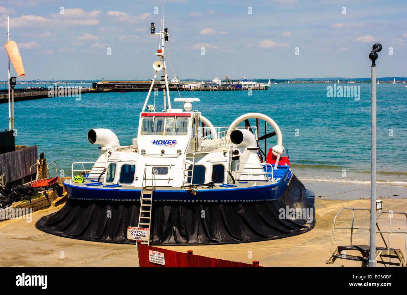 Hovercraft at Ryde, Isle of Wight, England, UK Stock Photo Alamy