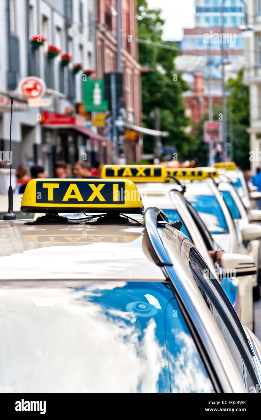 Taxi berlin hires stock photography and images Alamy