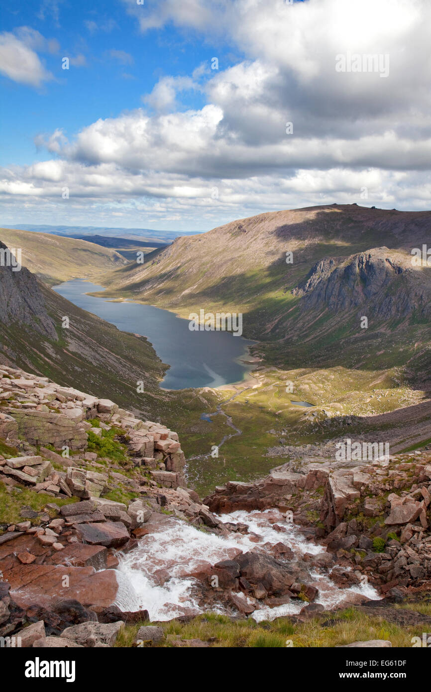 Upland stream flowing into Loch Avon, Glen Avon, Cairngorms National