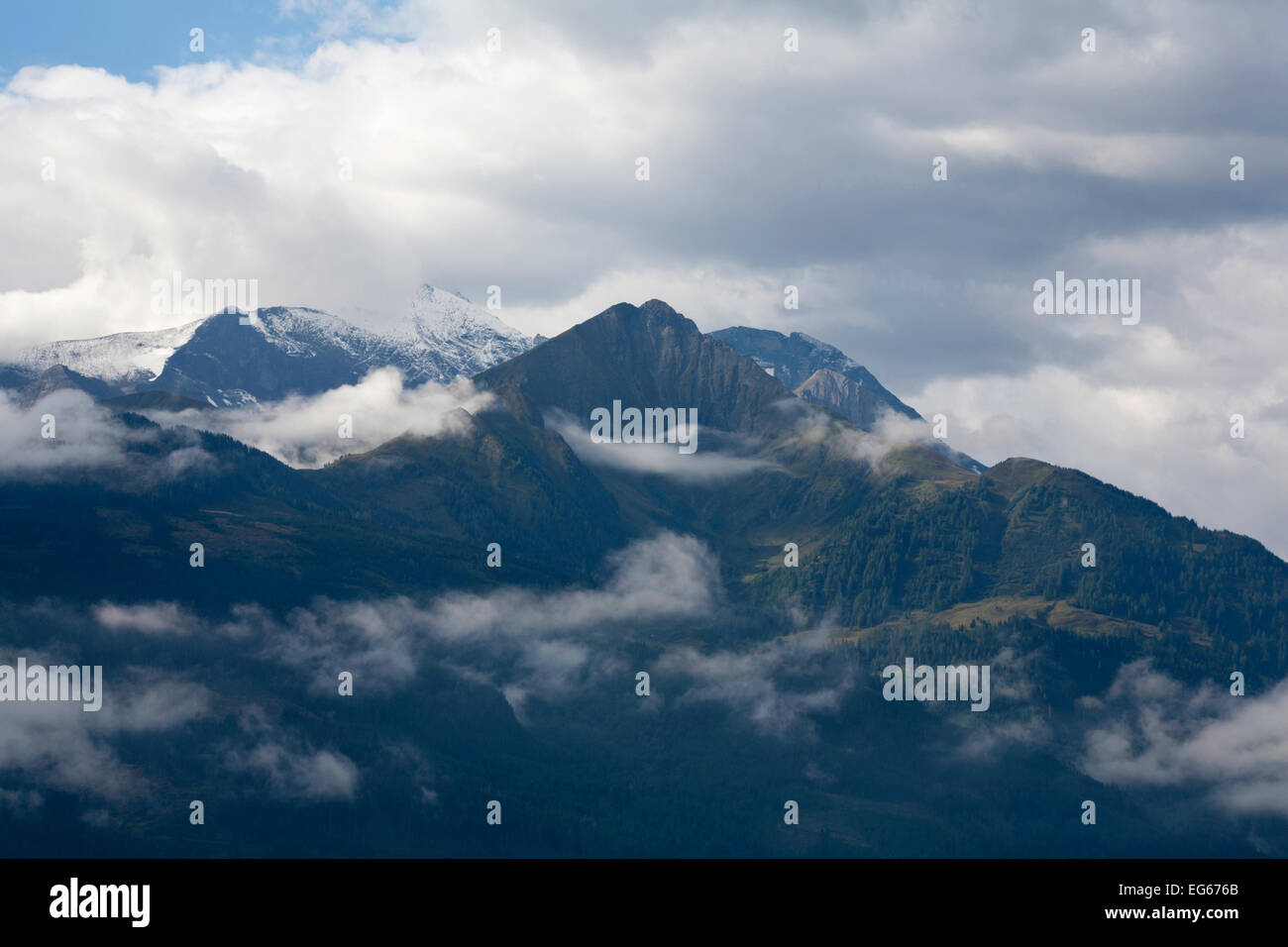 The  Hoher Tenn and Grosses Weisbachhorn  above The Zeller See  Zell am See Salzburgerland Austria Stock Photo