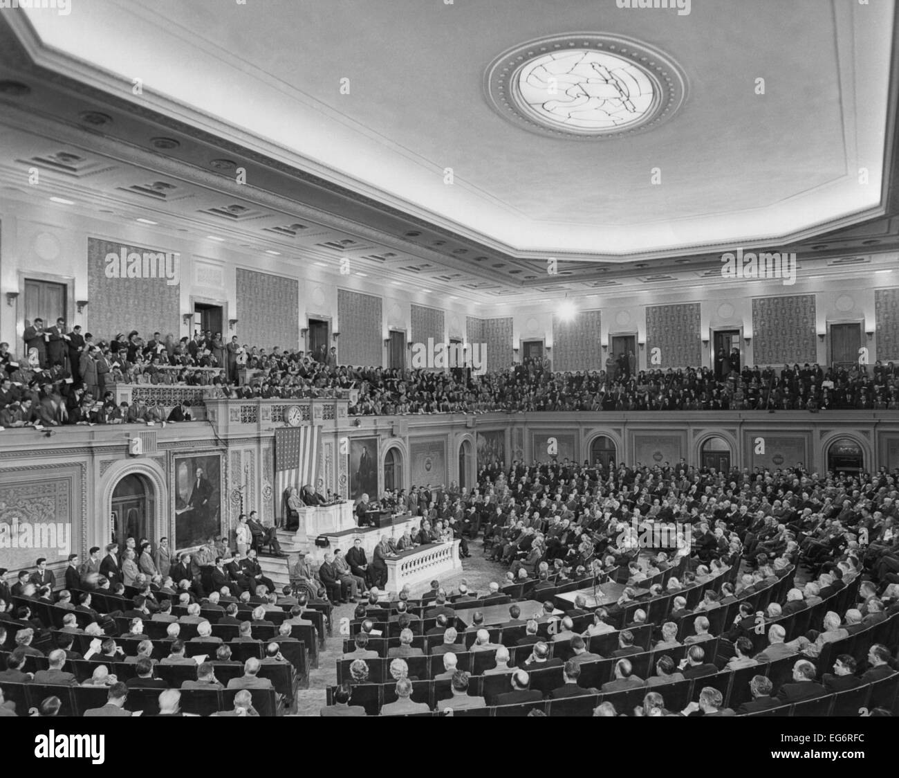 President Harry Truman delivering his State of the Union address to a joint session of Congress. Jan. 4, 1950. The address was Stock Photo