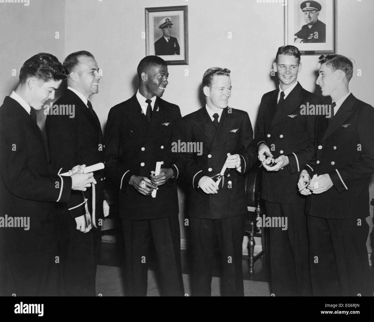 Group african american military pilots hi-res stock photography and ...