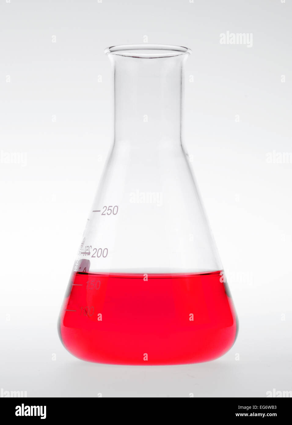 Conical flask liquid hires stock photography and images Alamy