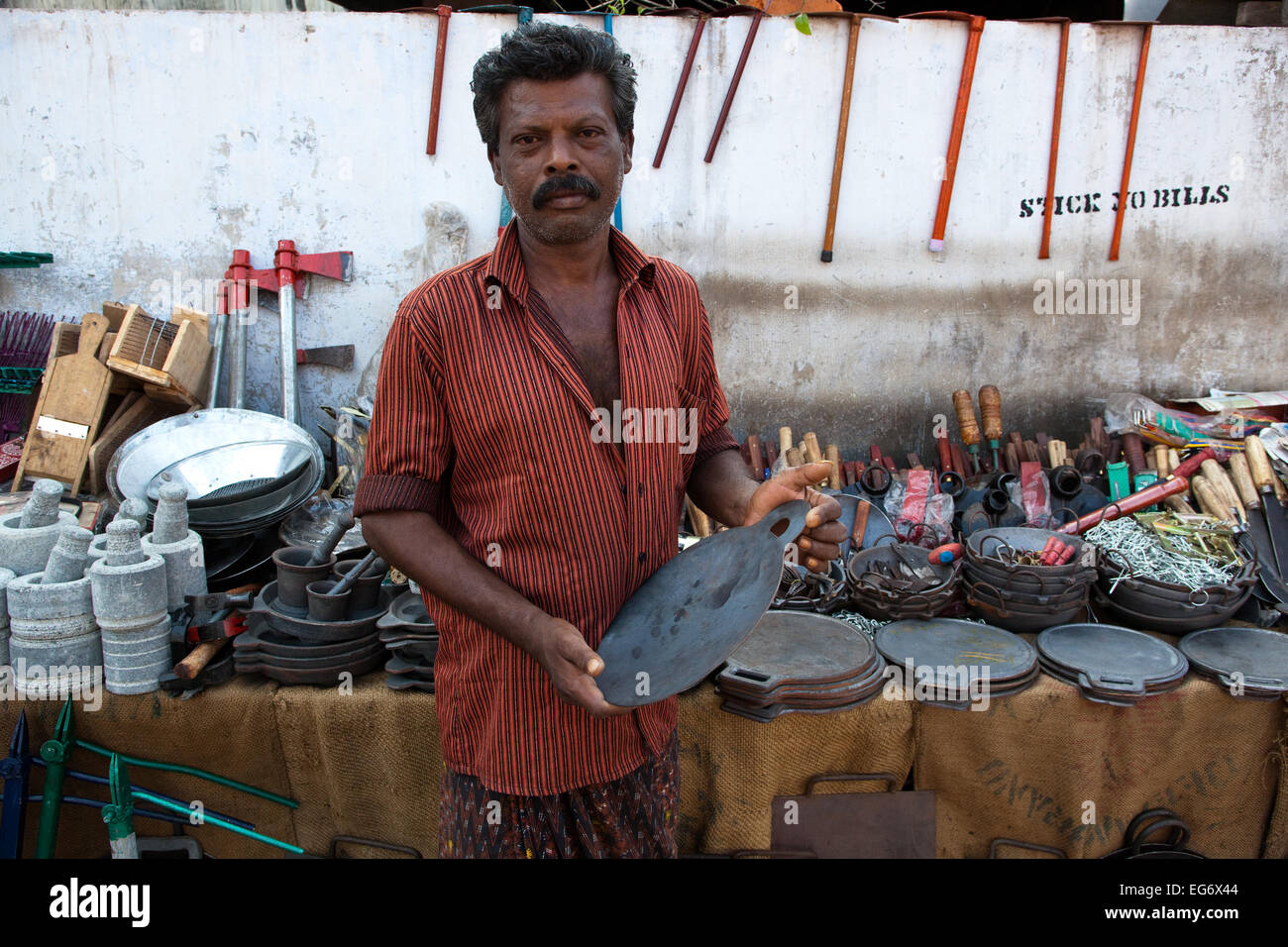 Kitchenware seller, Alleppey, Kerala backwaters, Southern India Stock