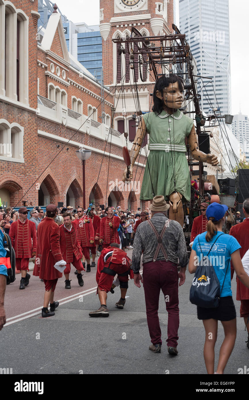 giant puppet perth hires stock photography and images Alamy