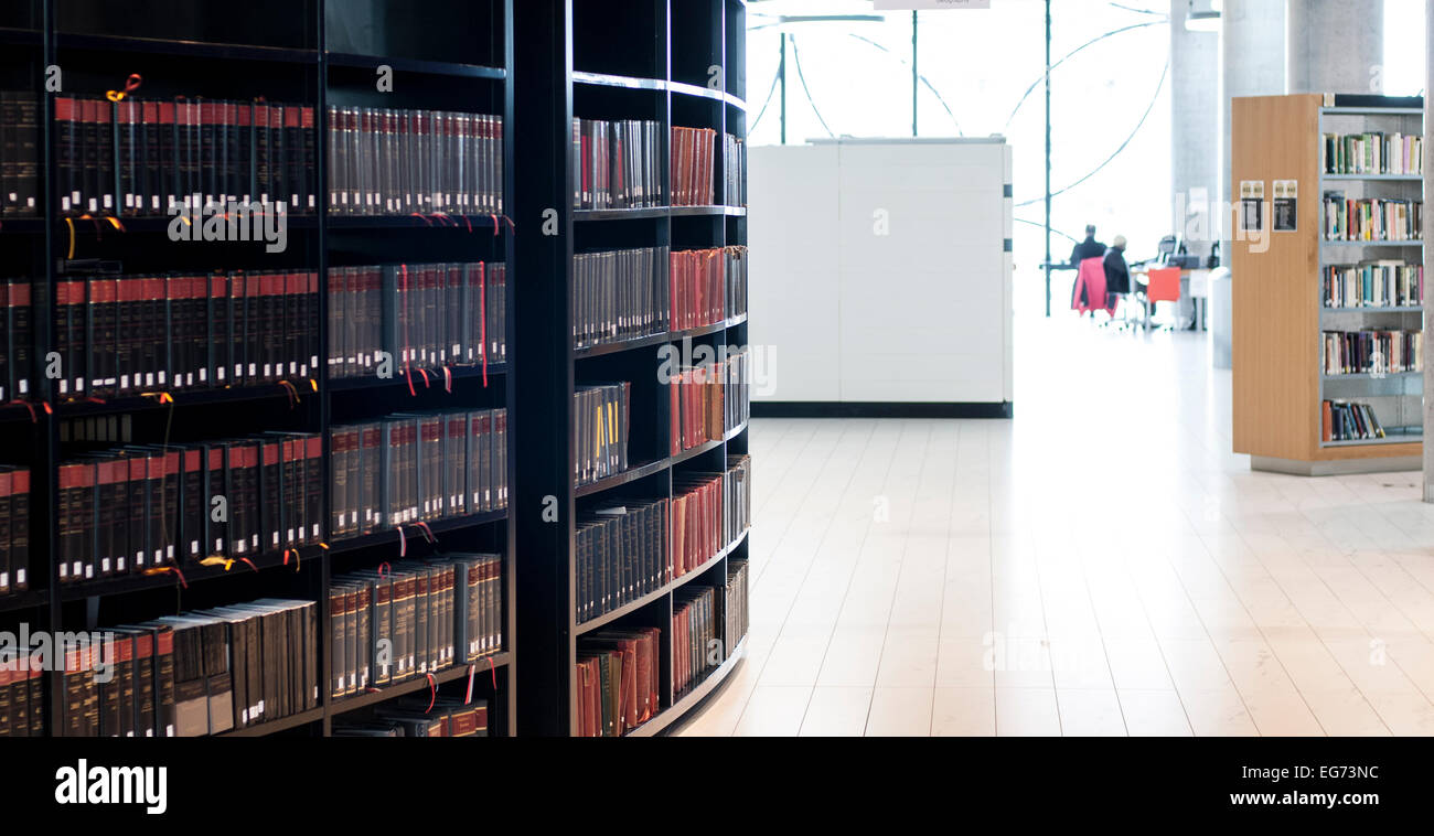 Bookshelves in Birmingham Library Stock Photo Alamy