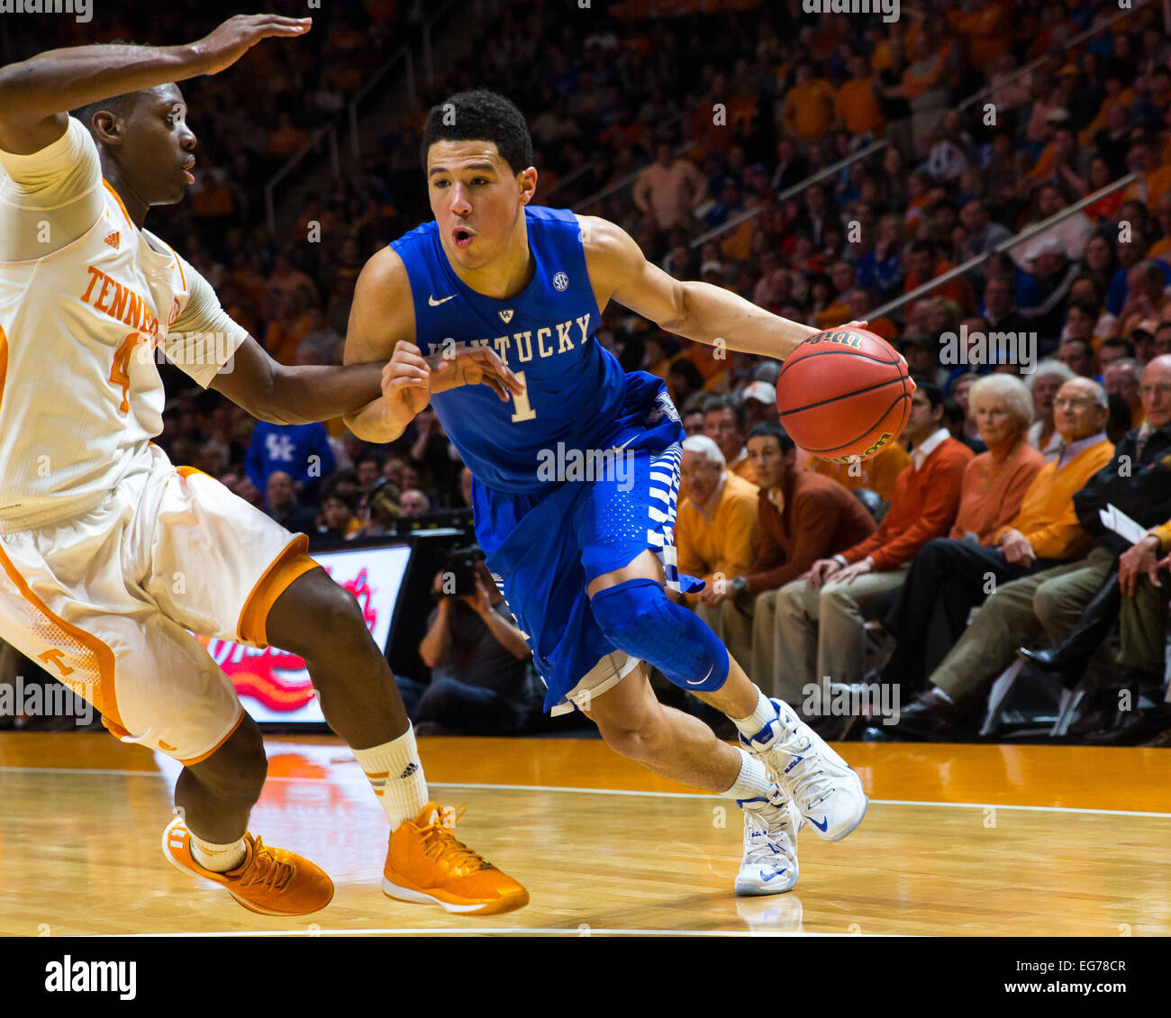 February 17, 2015: Devin Booker #1 of the Kentucky Wildcats drives to the basket against Armani Moore #4 of the Tennessee Volunteers during the NCAA basketball game between the University of Tennessee Volunteers and the University of Kentucky Wildcats at Thompson Boling Arena in Knoxville TN Stock Photo
