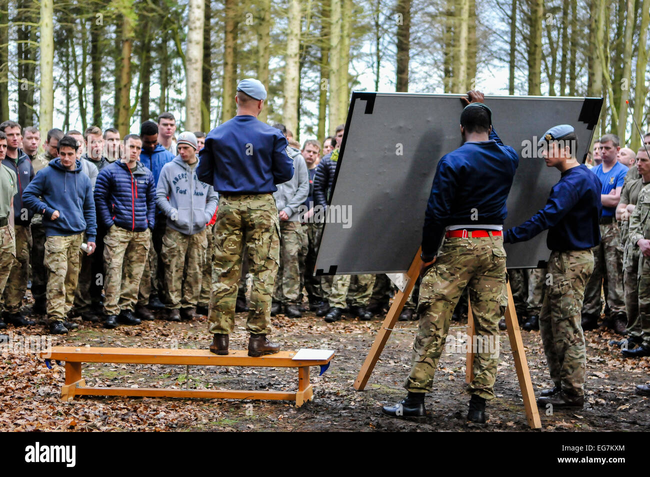 Bangor, Northern Ireland. 18th February, 2015. Soldiers get instruction from an RAF sergeant major in advance of a cross-country exercise Credit:  Stephen Barnes/Alamy Live News Stock Photo