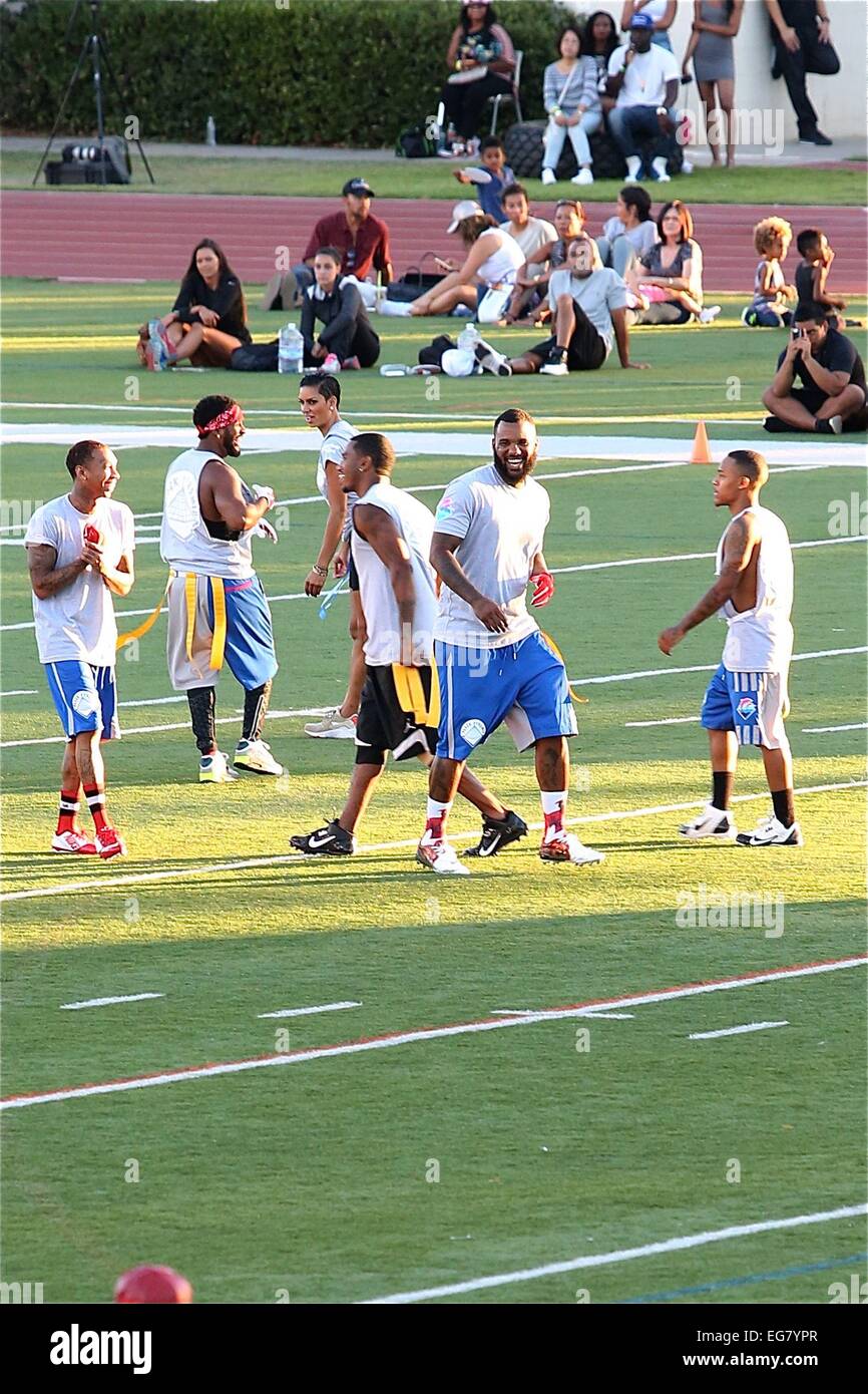 Chris Brown Charity Flag Football Game at Jack Kemp Stadium at occidental college in Los Angeles brings out Christ Brown , Omarion , The Game, Bow Wow , Terrel Owens , Featuring: The Game Where: Los Angeles, California, United States When: 17 Aug 2014 Stock Photo