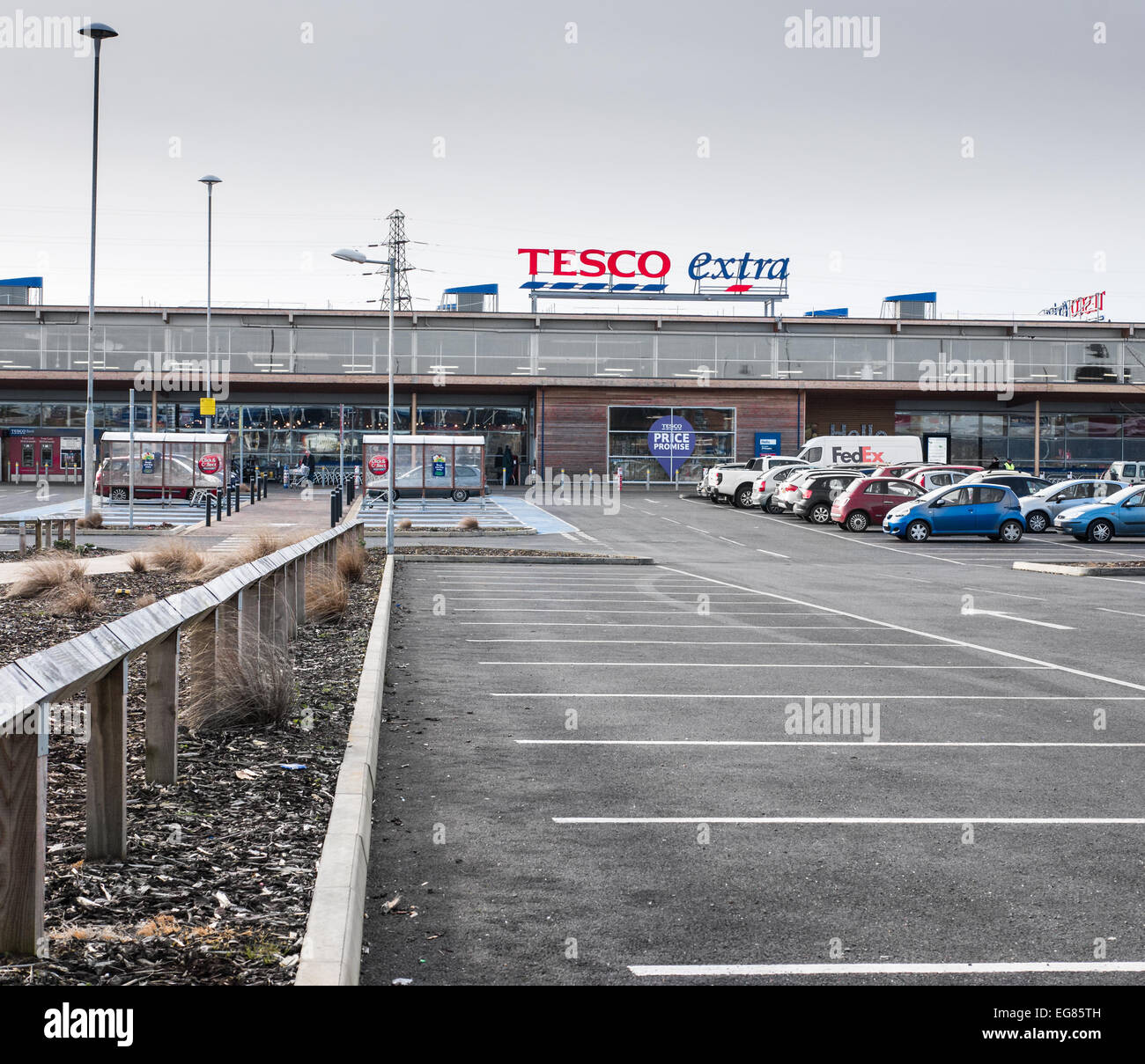 Car park and main entrance to Tesco in Corby, Northants Stock Photo Alamy