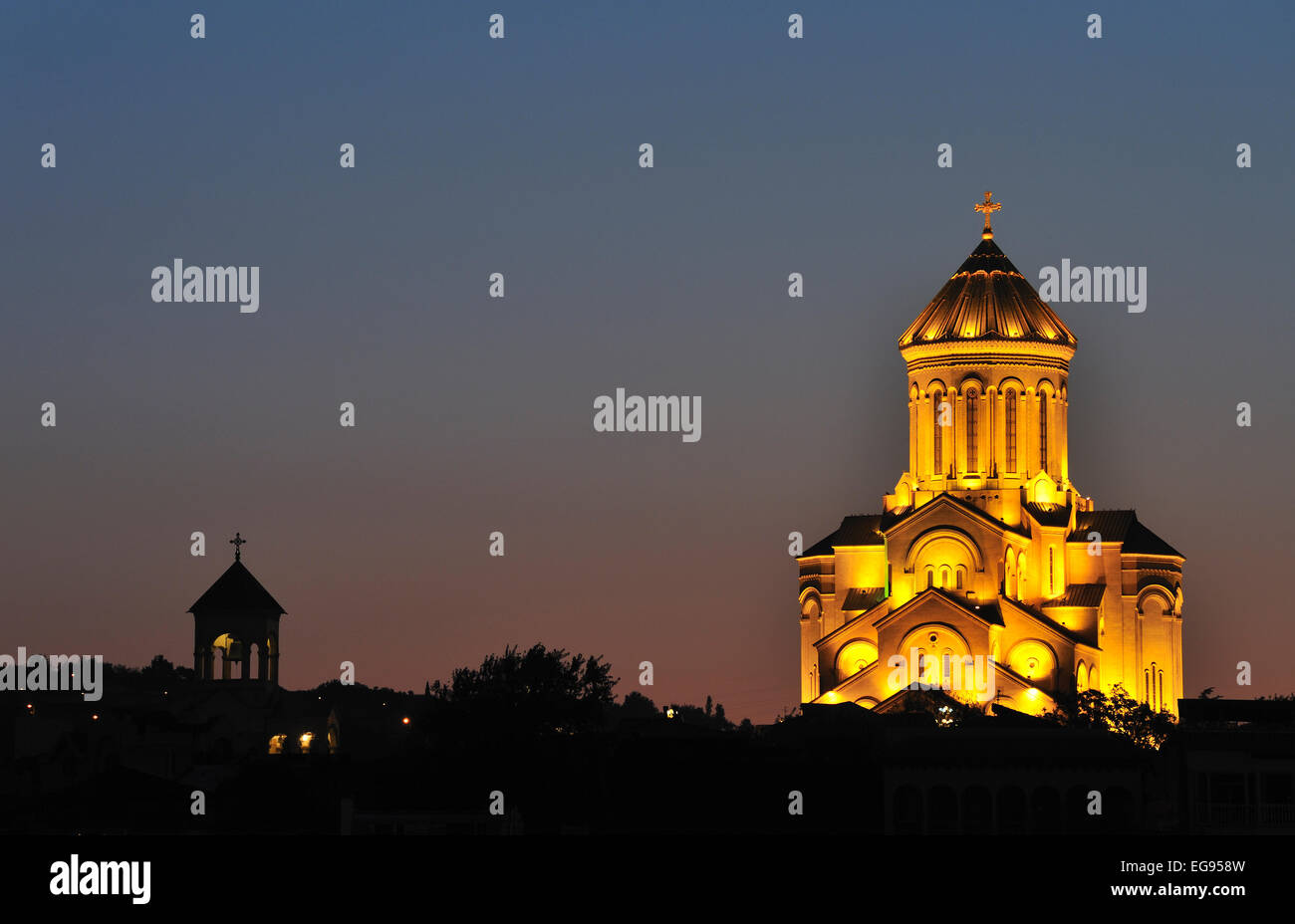Holy Trinity (Tsminda Sameba) Cathedral at dusk, Tbilisi, Georgia Stock Photo
