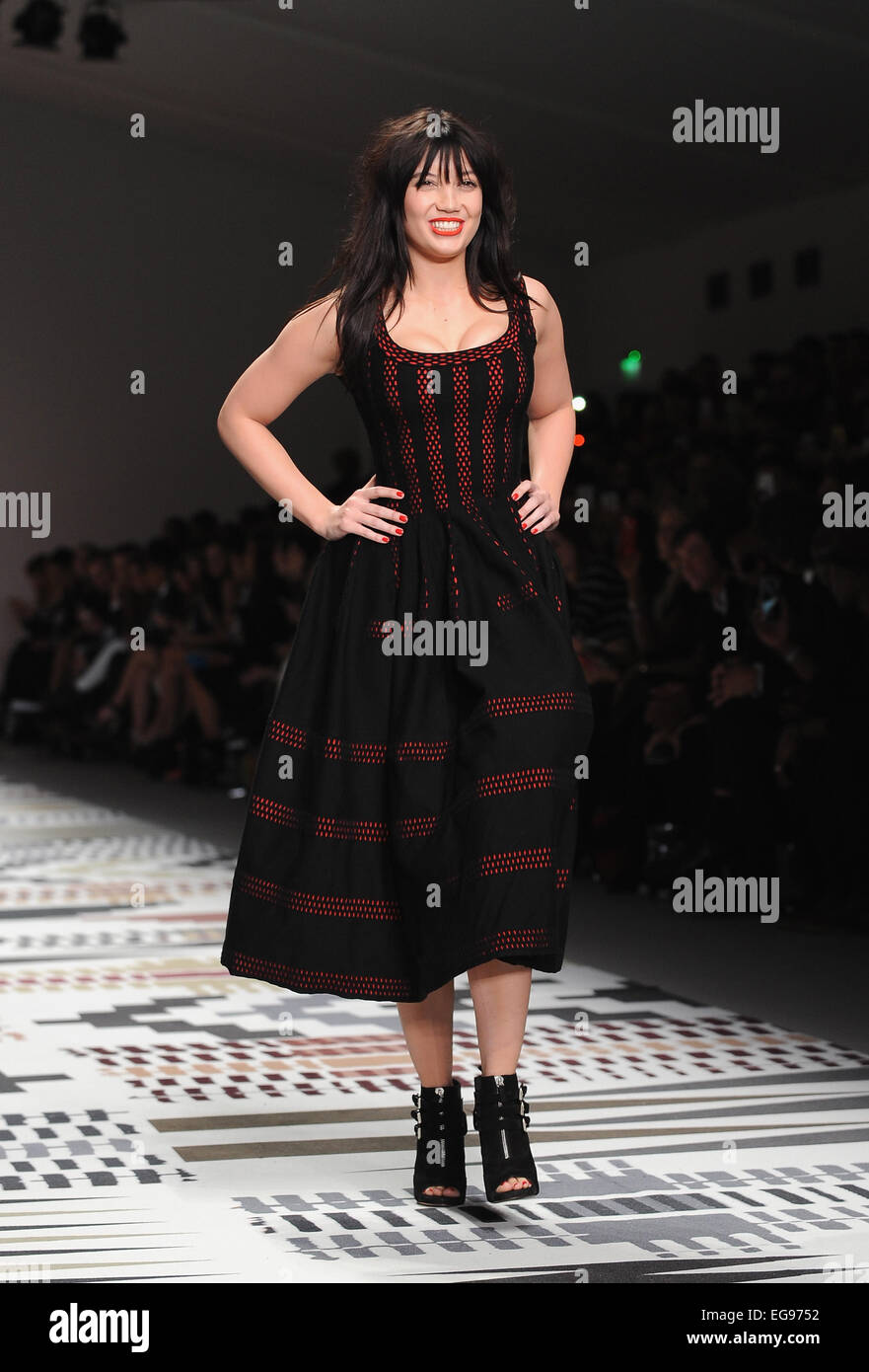 London, UK, UK. 19th Feb, 2015. Daisy Lowe walks the runway at Naomi