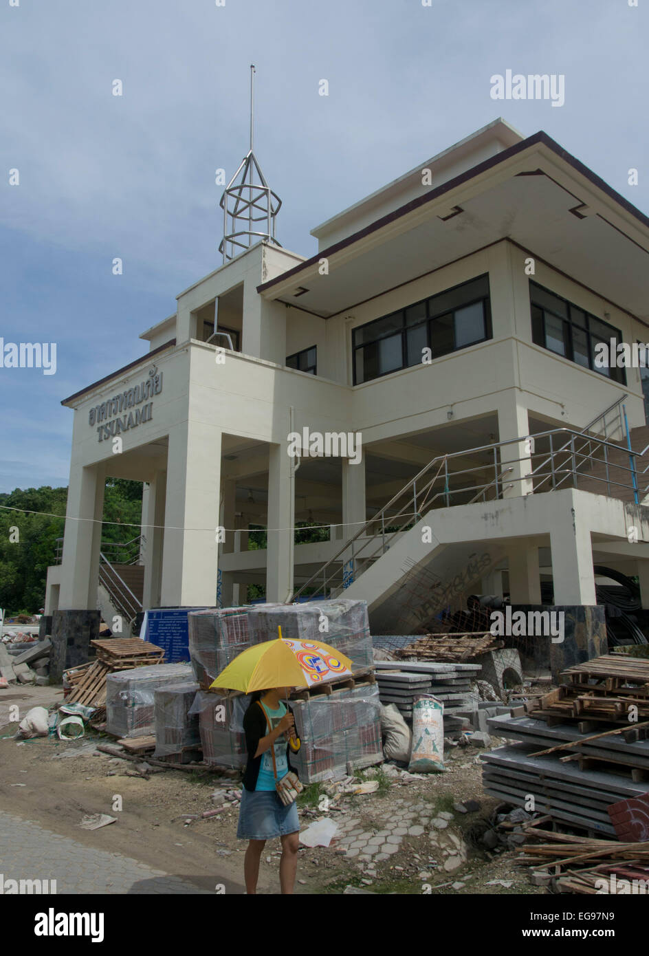 What caused the tsunami in thailand